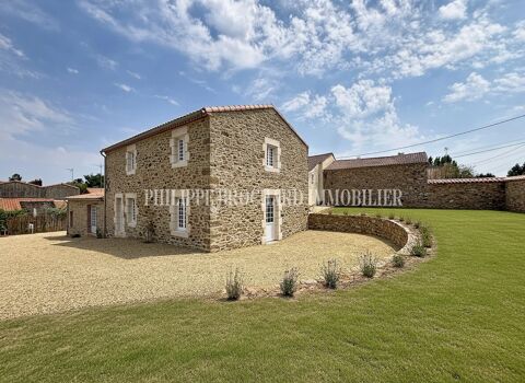   totale liberté de conception et d'agencement Maison - 4 pièce(s) - 155 m²