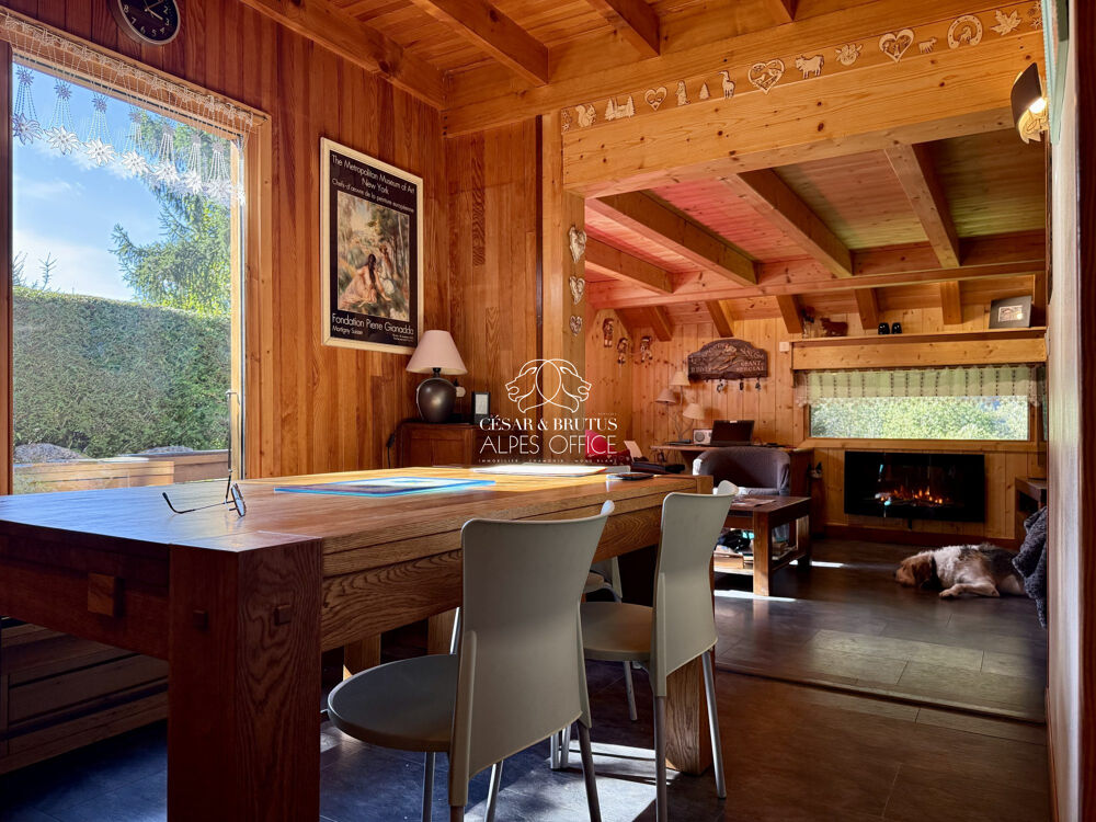 Chamonix-Mont-Blanc  Chalet 3 pièces, 2 chambres  61 m²