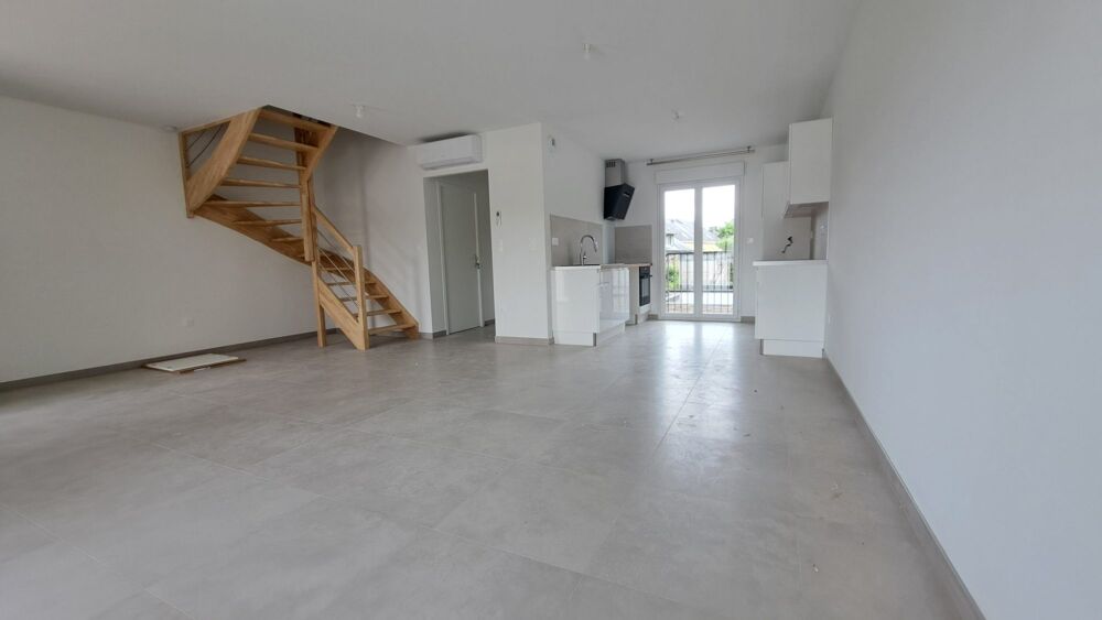 T4 duplex centre Guichen