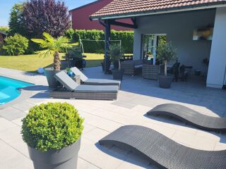  Maison  vendre 9 pices 204 m