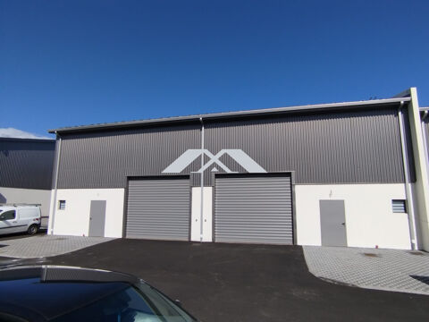   BÂTIMENT COMMERCIAL – GILLOT SAINTE-MARIE (PROXIMITÉ AÉROPO 