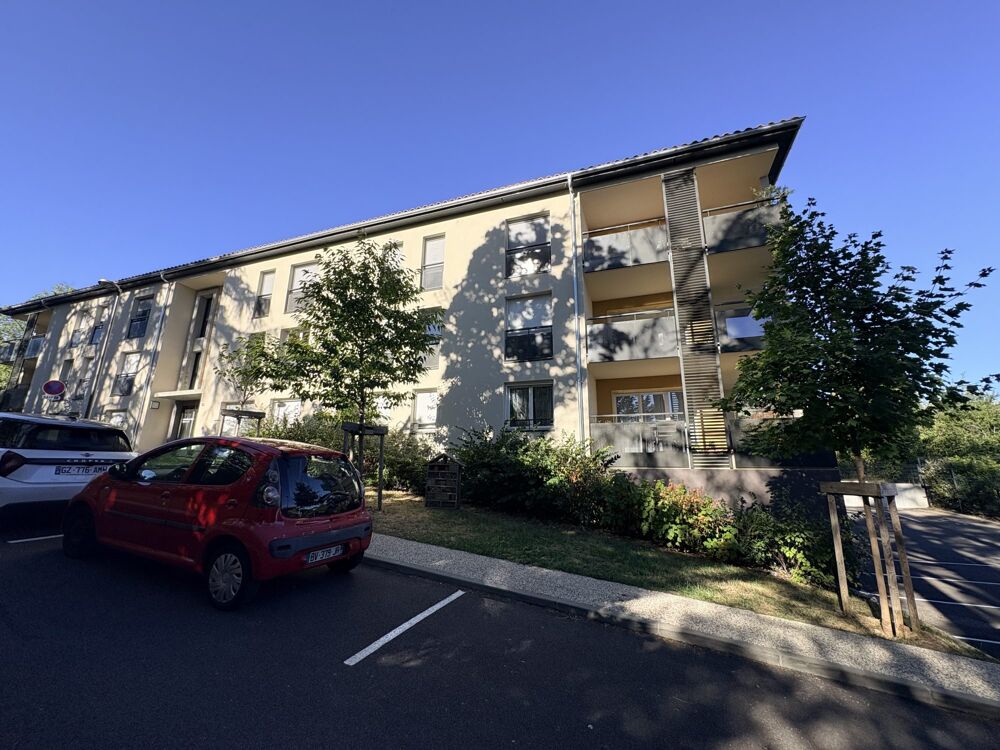 Location Appartement MAGNIFIQUE T4 AVEC BALCON ET GARAGES Orliénas