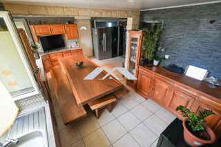 Maison � vendre 5 pi�ces 222 m�