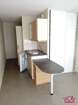  Appartement à louer 1 pièce 18 m²