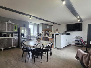 Maison à vendre 10 pièces 276 m²