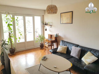 Apartment in Dijon, Université, Dijon
