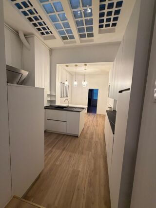  Appartement � vendre 2 pi�ces 81 m�