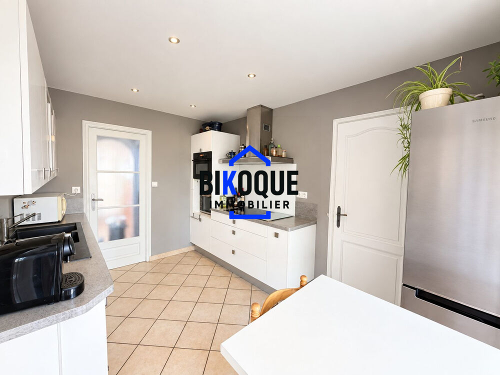 A VENDRE CHEZ BIKOQUE IMMOBILIER - MAISON SEMI-INDIVIDUELLE à C