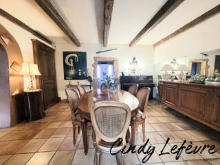  Maison à vendre 8 pièces 240 m²