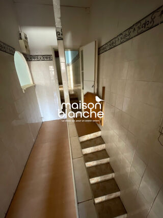  Immeuble � vendre 160 m�