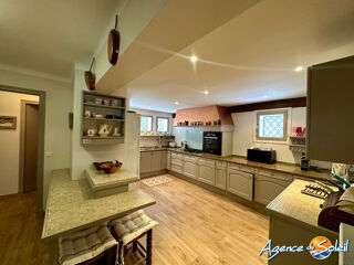  Maison � vendre 12 pi�ces 307 m�