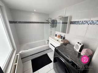  Maison � vendre 3 pi�ces 140 m�