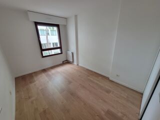  Appartement � louer 4 pi�ces 102 m�