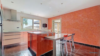  Maison � vendre 6 pi�ces 197 m�