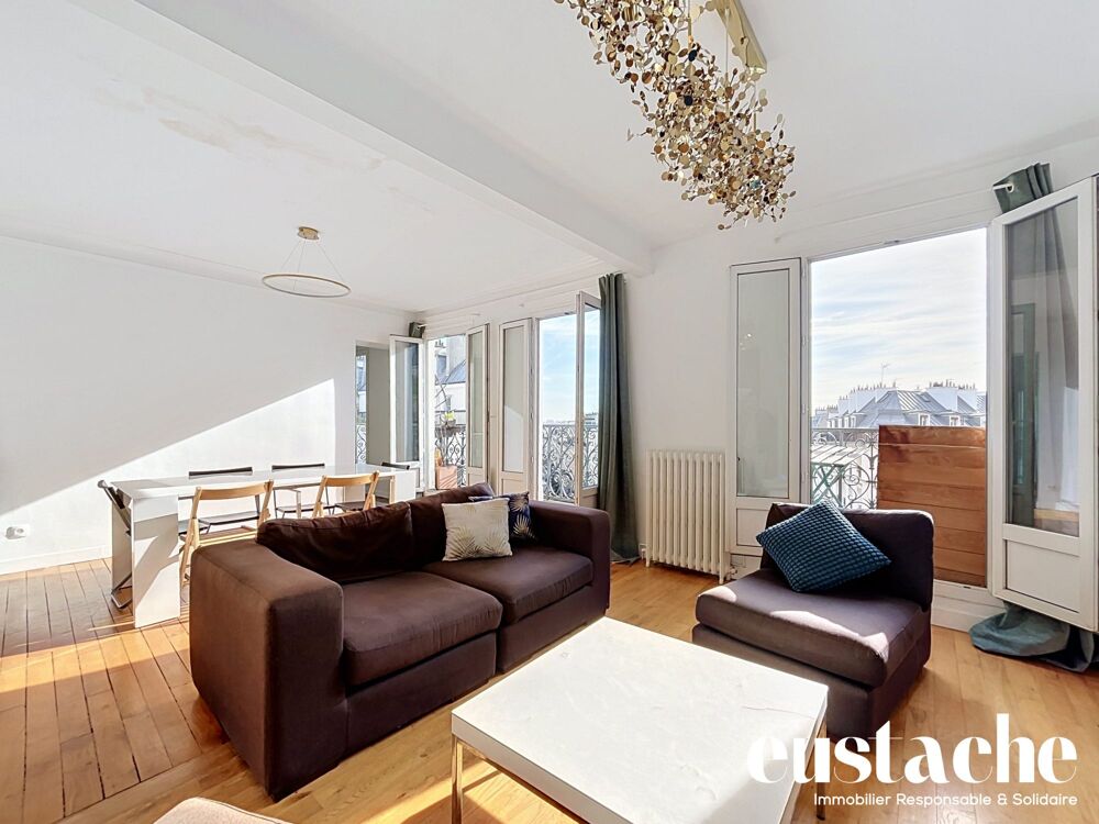 Location Appartement Magnifique appartement traversant de 78,59 m² au 5ème étage a Paris 18