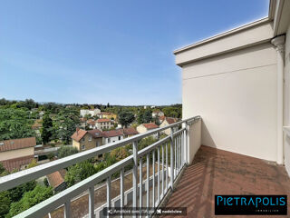  Appartement à vendre 4 pièces 106 m² Tassin-la-demi-lune