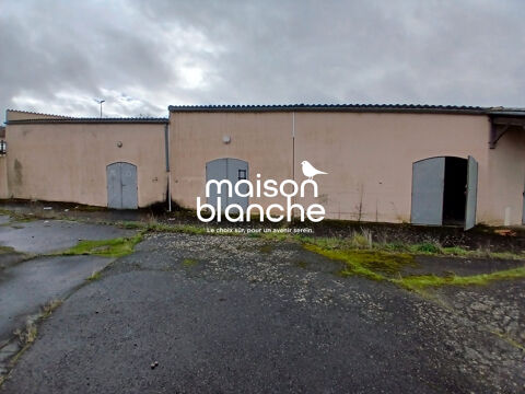 Immobilier Professionnel &agrave; vendre Airvault 119000 79600 Airvault
