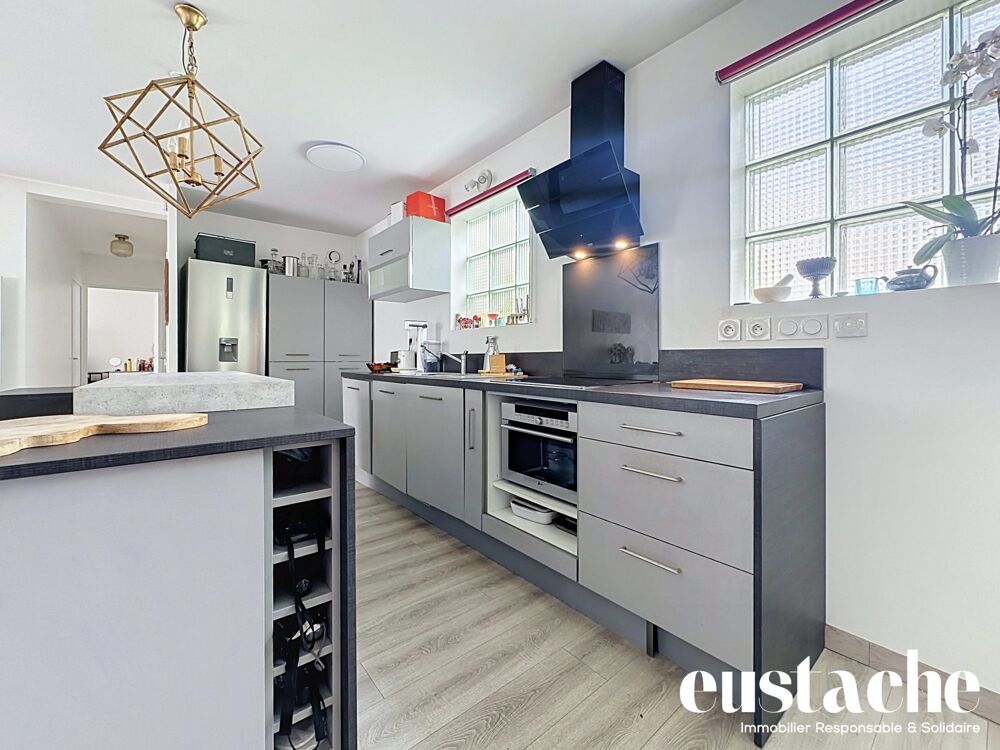 Vente Appartement Grand 3 pièces avec balcon Paris 20