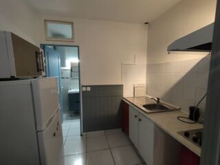  Appartement à louer 1 pièce 25 m²