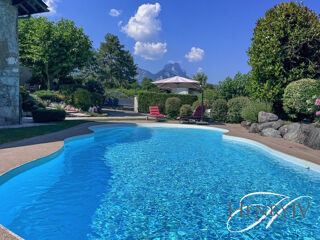  Maison � vendre 8 pi�ces 282 m�