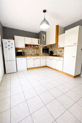  Maison � vendre 7 pi�ces 175 m�
