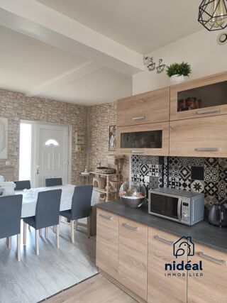  Immeuble � vendre 141 m�