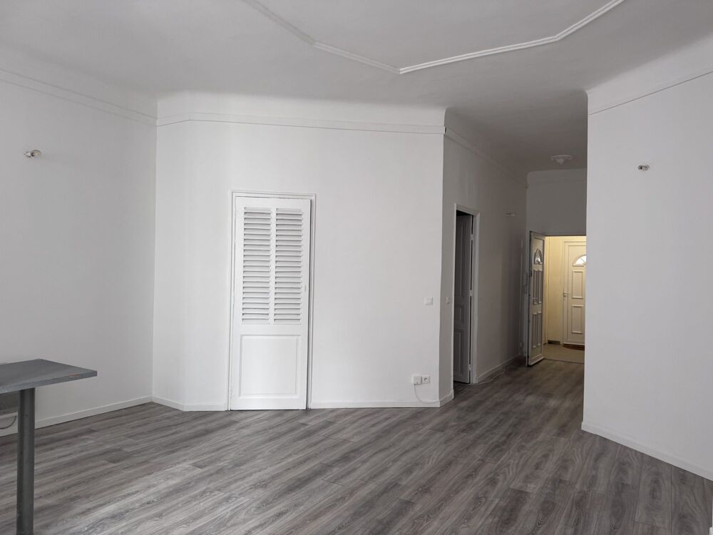Location Appartement Appartement T2 de 56m2 Haussmanien sur la haute ville de TOULO Toulon