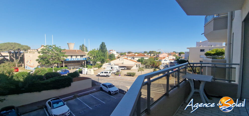 Studio avec balcon dans résidence en front de mer