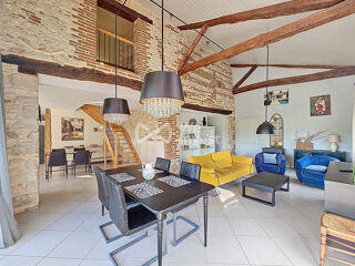 Maison à vendre 14 pièces 374 m²