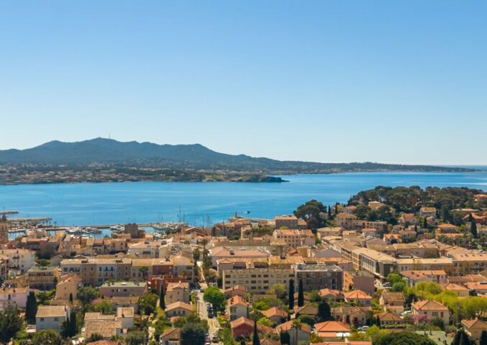 Vente Appartement SANARY T4 VUE MER DE 158 m² avec BELLE TERRASSE Sanary-sur-mer