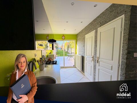   Maison Maison - 7 pi�ce(s) - 106 m�