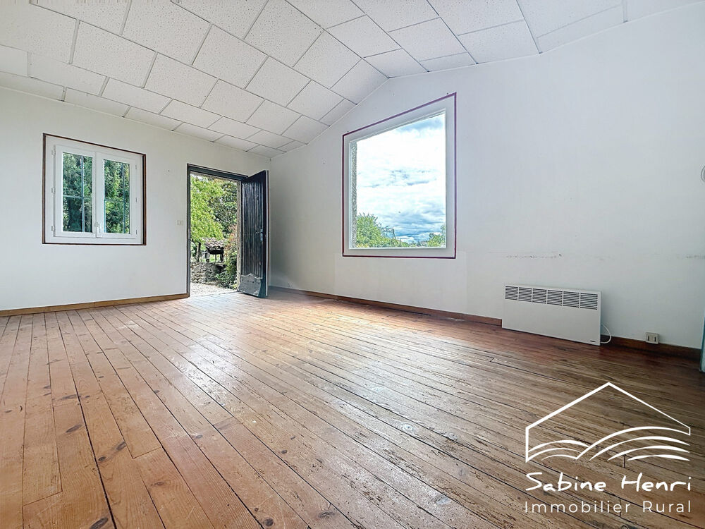 Propriété de 2 habitations sur plus de 5000m2 de terrain const