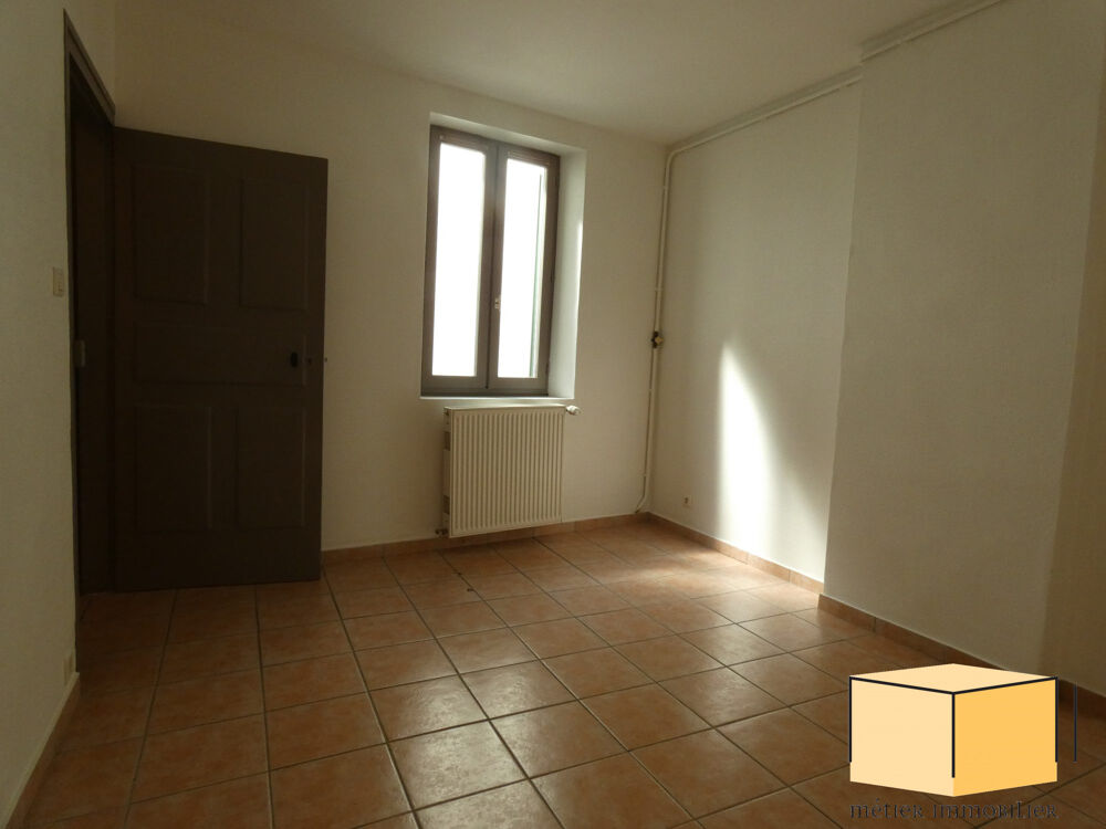 Location Appartement 2 pièces centre ville de BELLEY (01300) Belley