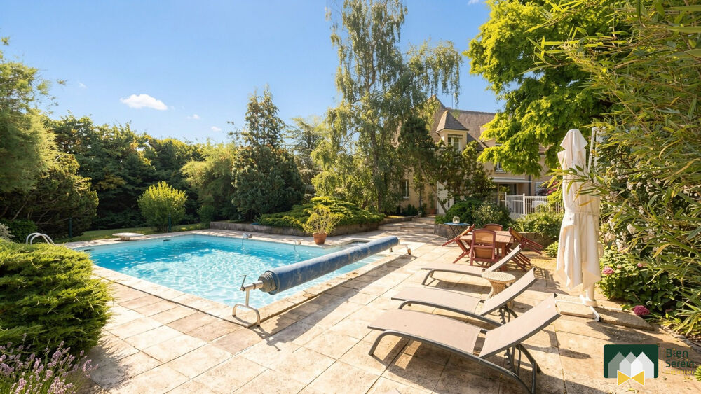 BELLE MAISON FAMILIALE, 5 GRANDES CHAMBRES ET PISCINE  TREON