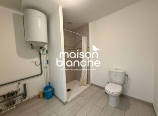  Appartement à louer 2 pièces 35 m²