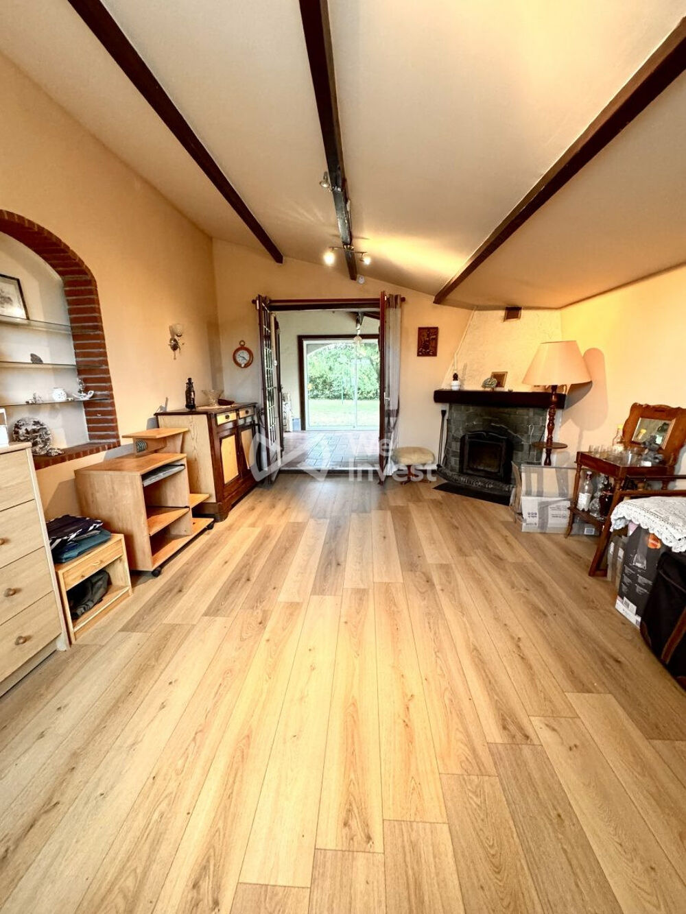 ? À vendre  Grande maison familiale de 187 m² avec dépe