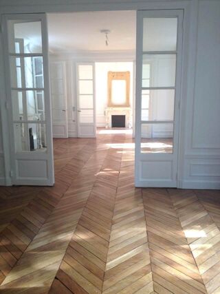  Appartement  louer 7 pices 231 m