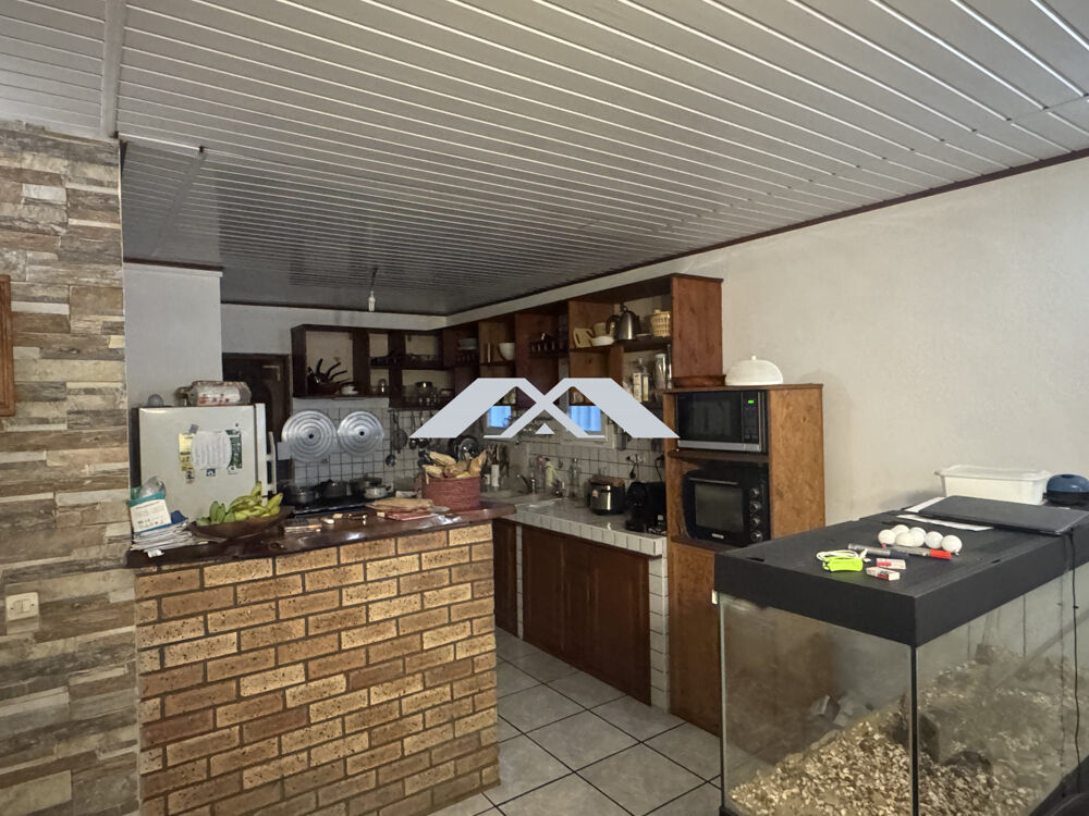 Vente Maison Maison 4 chambres sur plus de 1 000 m2 avec potentiel de divisio Tampon
