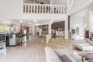  Maison � vendre 7 pi�ces 200 m�