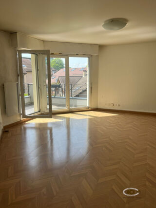  Appartement � louer 5 pi�ces 116 m�