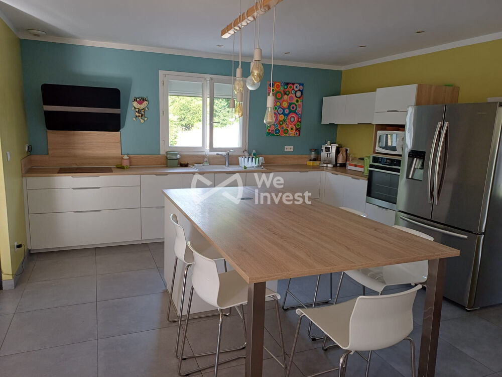 MAISON 8 pièces de 185m² 5 Chambres