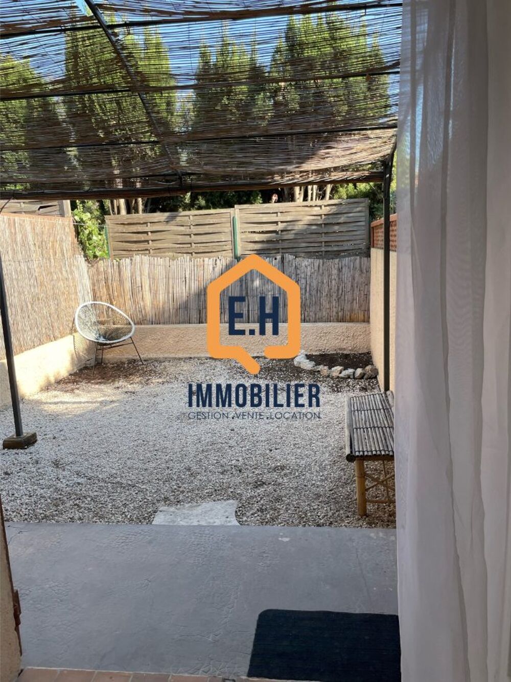Location Appartement Studio rez de jardin - La Garde La garde