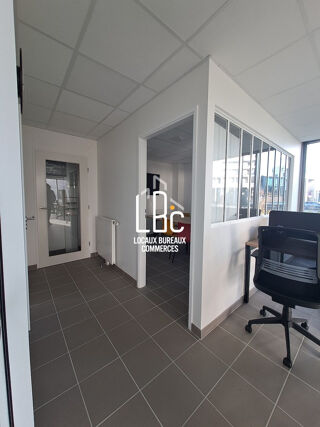   Nantes - Bureau à louer 62 m² Nantes