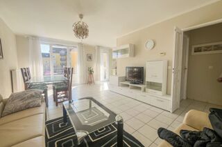  Appartement à louer 3 pièces 70 m²