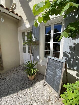  Maison à vendre 15 + pièces 400 m²