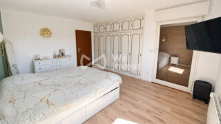  Maison à vendre 10 pièces 200 m²