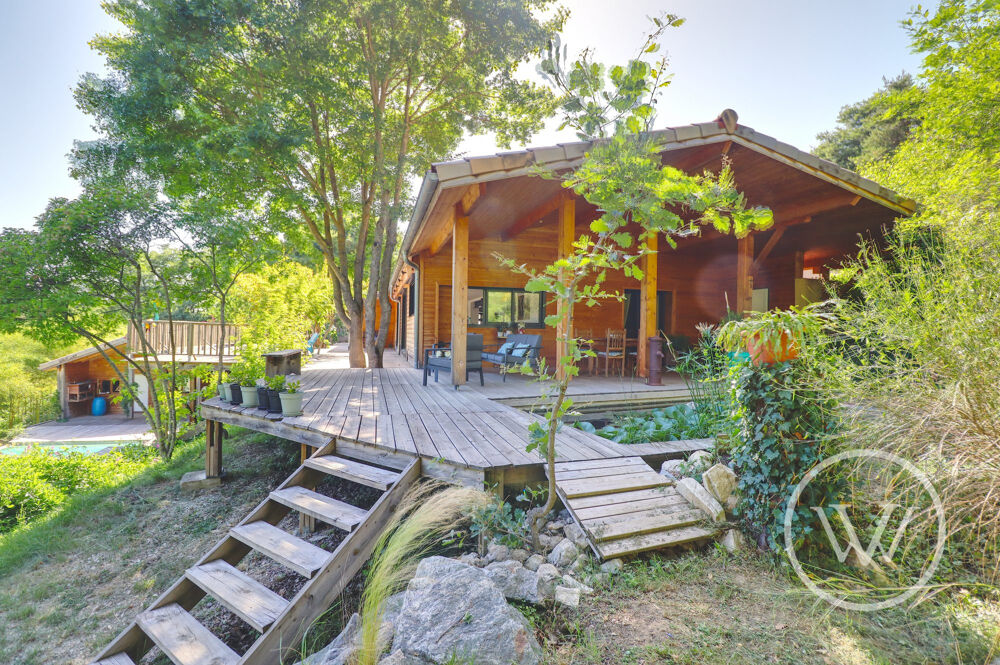 Vente Maison Propriété de 237m² avec piscine sur 4500m² de terrain, La Ba La baume-cornillane