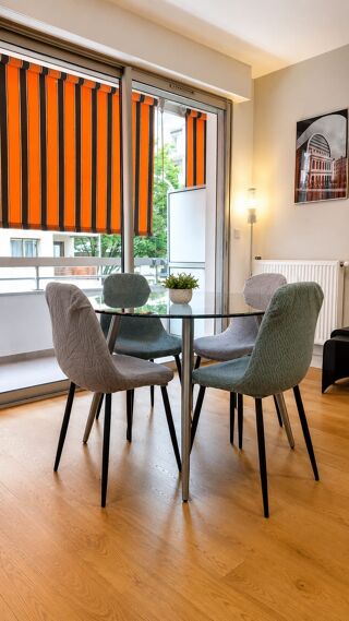  Appartement à louer 1 pièce 38 m²