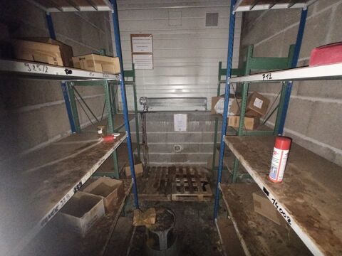   VENTE, PROCHE ST JUNIEN, 1.300m² ATELIERS/BUREAUX 