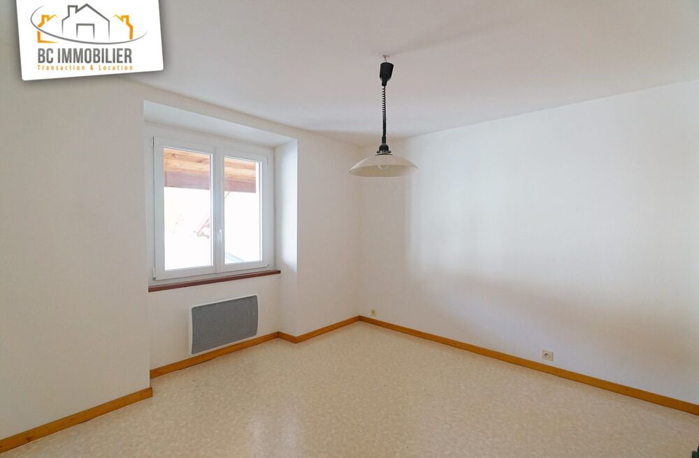 Location Appartement T4 en duplex à Challex Challex